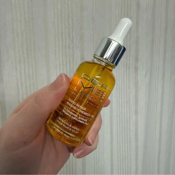 NIB‼️ Dermelect RAPID REPAIR Radiance Remedy Oil - Picture 10 of 10